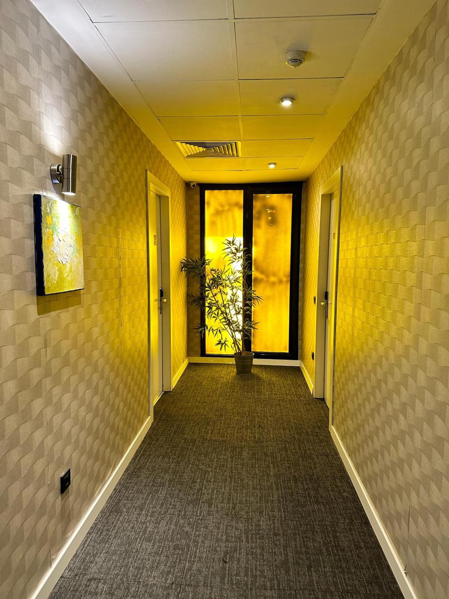Tempo Hotel 4Levent Estambul Exterior foto